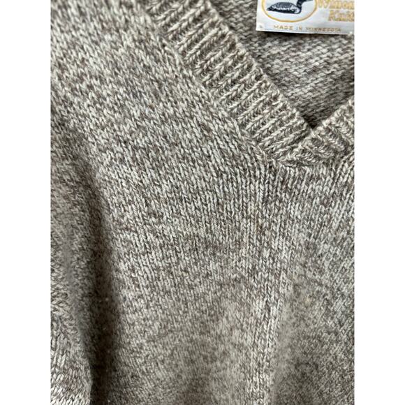 Winona Knits sweater - Picture 2 of 9